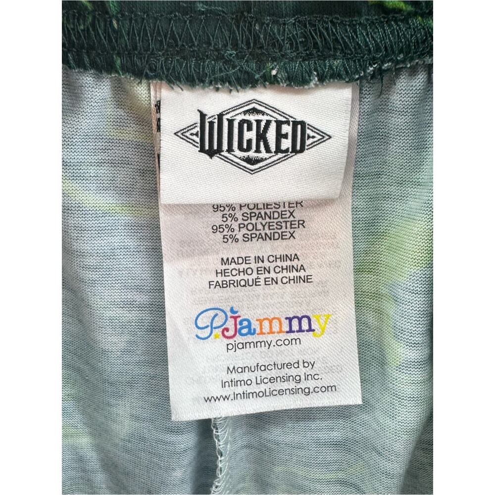 NWT Women’s Wicked 2 piece Pajama Set Button Up Shirt and Shorts Green size XXL - Picture 11 of 12